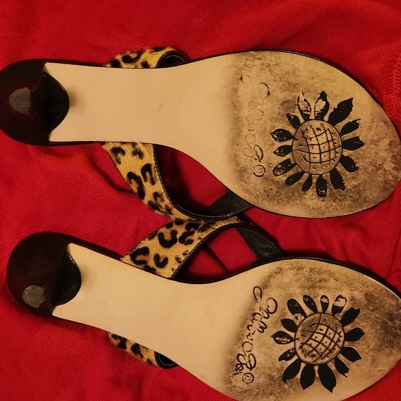 Women's Leppard hills - Picture 4 of 4